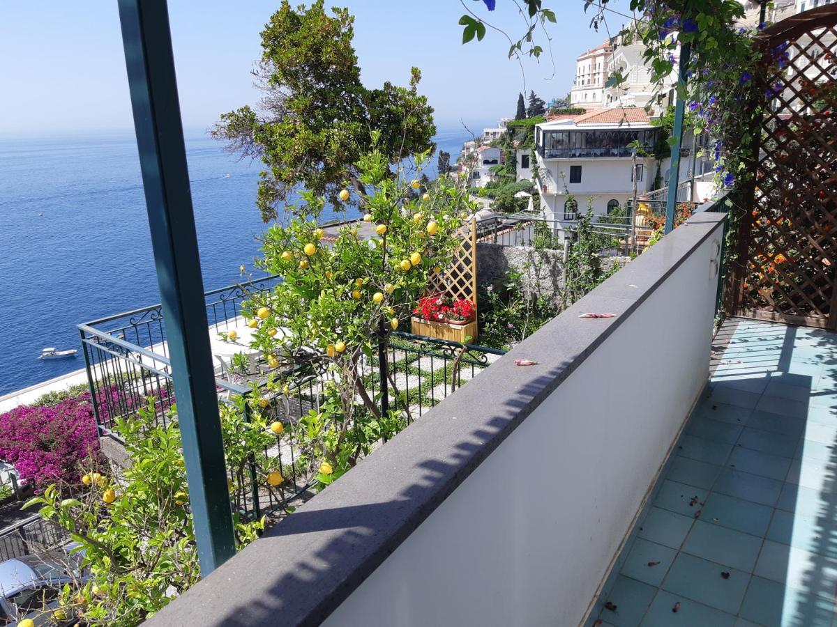 Amalfi Blue Flowers A Eksteriør billede